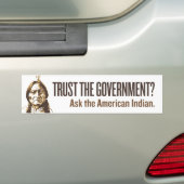 Vertrouw de regering - Irony Bumpersticker (Op auto)