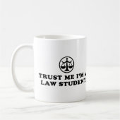 Vertrouw me dat ik een rechtenstudent ben koffiemok (Links)