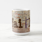 Vertrouwen met Cross op een Brick Wall Art Mok Cup (Center)
