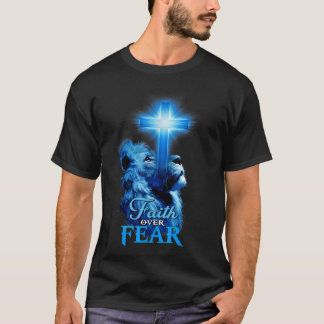 Vertrouwen over angst Lion Bijbelscriptie citaat C T-shirt