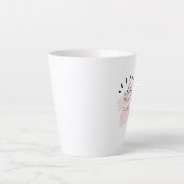 Vertrouwen ziet er geweldig uit op je! Positieve k Latte Mok (Voorkant)