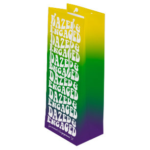 Verward en Verliefd Retro Mardi Gras Wijn Cadeautas