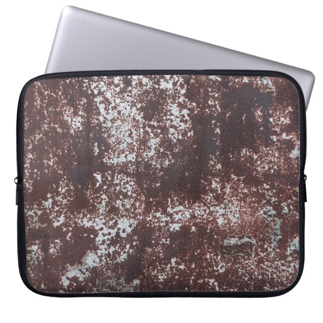 Very old rusted sheet iron. Metaalstructuur Laptop Sleeve (Voorkant)
