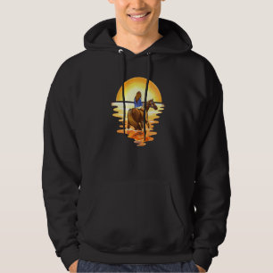 Veste À Capuche Cheval De Fille Au-Dessus Du Coucher Du Soleil Che
