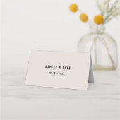 Vet Beige Bruiloft Custom Place Card (Achterkant)