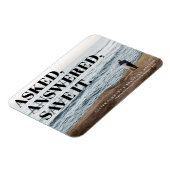 Vet en Cheeky Typographic Weddenschap Save the Dat Magneet (Linkerzijde)