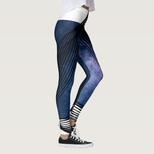Vet in blauw leggings (Rechts)