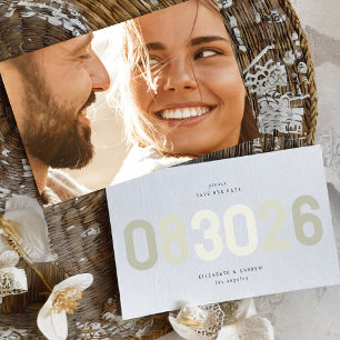 Vet Modern Big Date in Sage Green Foto Save The Date
