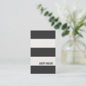 Vet Modern Zwart-Wit Gestreept Visitekaartje (Staand voorkant)