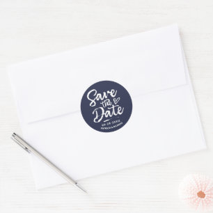 Vet Script Rustiek Chique Bruiloft Save The Date Ronde Sticker