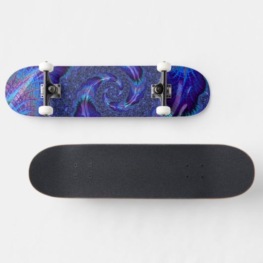 Vet Vibrant Psychedelic Spiraling Fractal Art Skateboard (Horizontaal)
