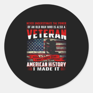 Veteraan ik lees niet alleen de Amerikaanse geschi Ronde Sticker