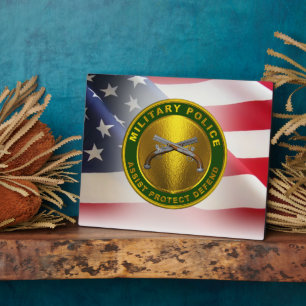 Veteraan van het leger van de militaire politie fotoplaat