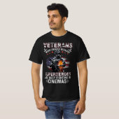 Veteranen omdat superhelden bezig zijn in Cinemas T-shirt (Voorkant volledig)
