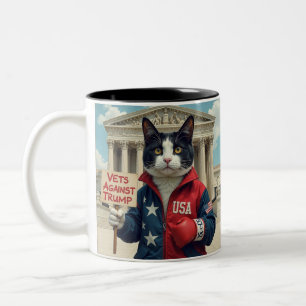Veteranen tegen Trump Cat Tweekleurige Koffiemok