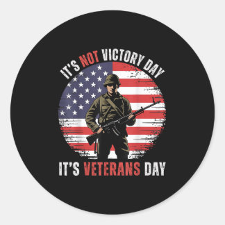 Veteranendag is geen Amerikaanse overwinningsdag Ronde Sticker