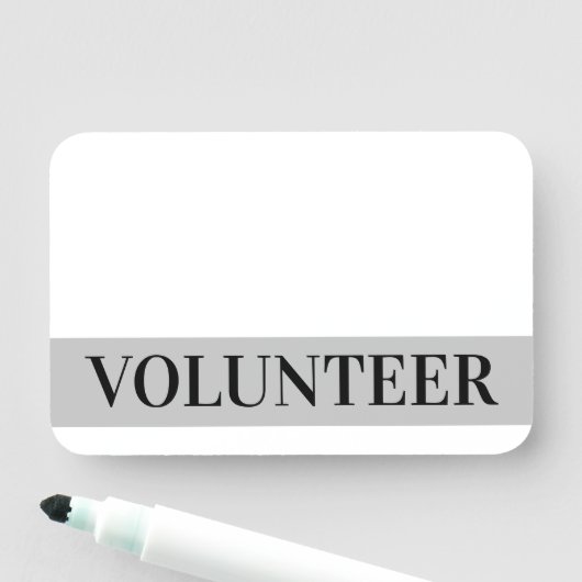Vetgedrukte naam van "VRIJWILLIGER" Naamplaatje (In situ)