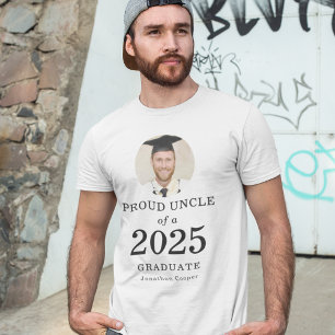 Vetgedrukte tekst Foto Trotse oom van 2025 Afstude T-shirt