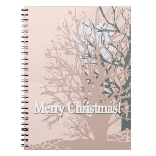 Vette kerstbomen, silhouet, zwart roze bei notitieboek