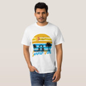 Vibes d'été Retro Sunset Beach T-Shirt (Devant entier)