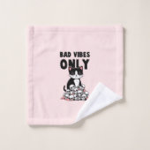 Vibes incorrectes uniquement - Chat et crânes (Gant de toilette)