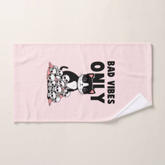 Vibes incorrectes uniquement - Chat et crânes (Serviette à main)