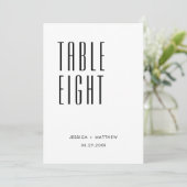 Vibes rétro minimalistes | Numéro de table Mariage (Debout devant)