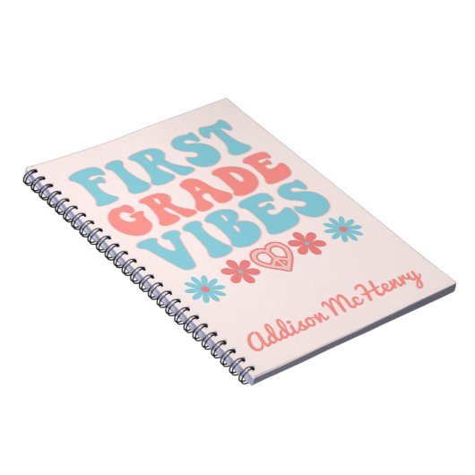 Vibes van eerste graad - Retro terug naar school N Notitieboek (Rechterzijde)