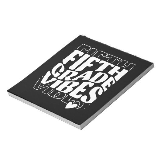 Vibes van vijfde klas terug naar school notitieblok (Gedraaid)