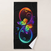 Vibrant infinity with rainbow butterfly on black (Serviette de bain)
