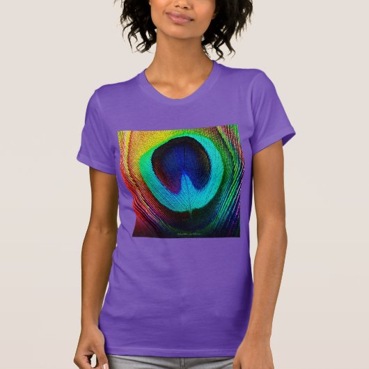 Vibrant Peacock Feather T-shirt (Voorkant)