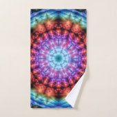 Vibrant Tie Dye Kaleidoscope Rainbow Mandala (Serviette à main)