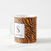Vibrant Tiger Stripe Custom Initial Name Mug (Devant gauche)