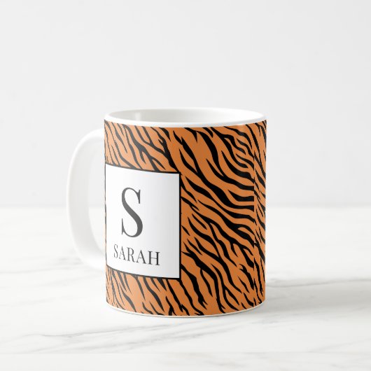 Vibrant Tiger Stripe Custom Initial Name Mug (Devant gauche)