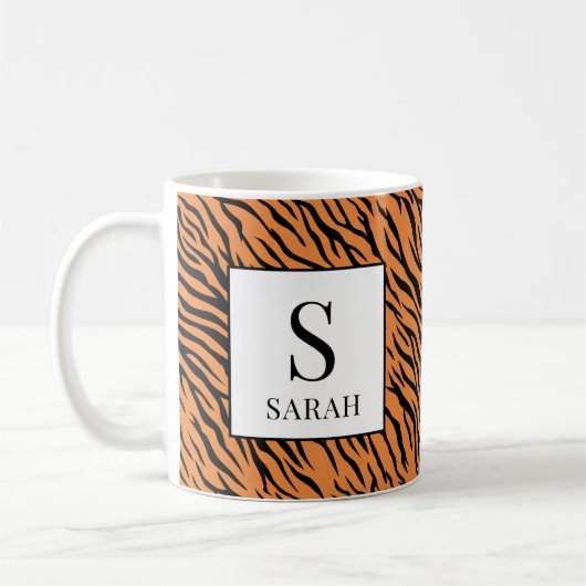 Vibrant Tiger Stripe Custom Initial Name Mug Koffiemok (Links)