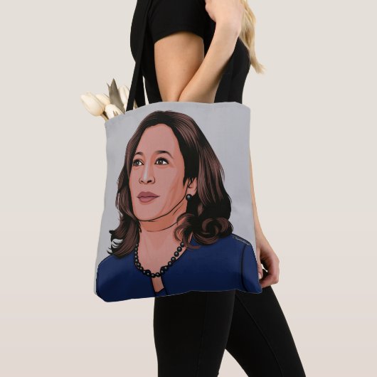 Vice President Kamala Harris Draagtas (Dichtbij)
