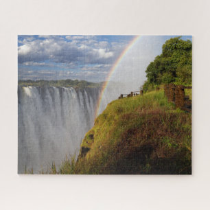 Victoria Falls in Zambia with Rainbow and Mist Legpuzzel