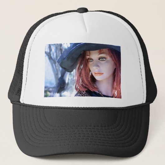 Victoria Trucker Pet (Voorkant)