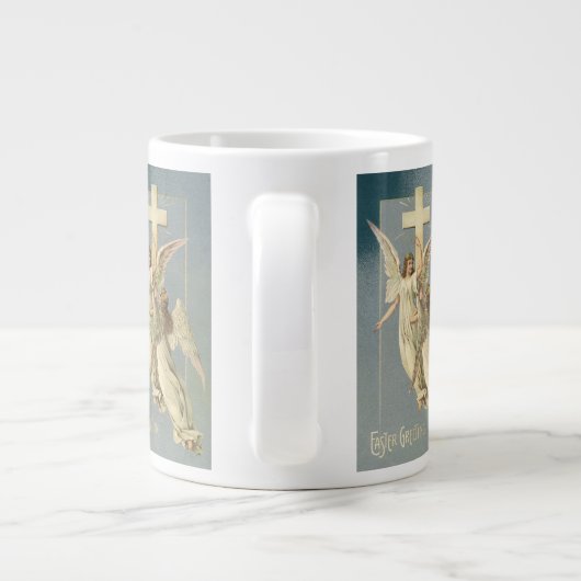 Victoriaans engelen met een kruis,  Pasen Extra Grote Mok (Achterkant)
