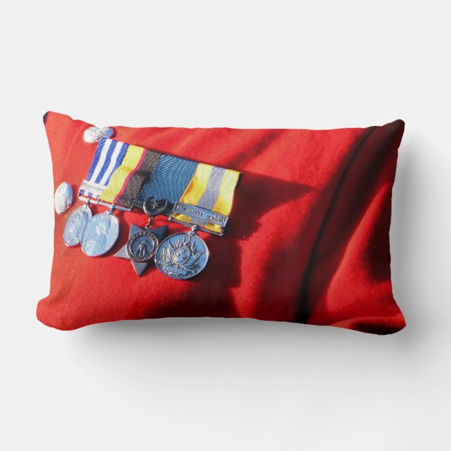 VICTORIAANS ENGLAND KUSSEN (Voorkant)