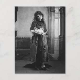  Victoriaans vrouw die een kip houdt Briefkaart