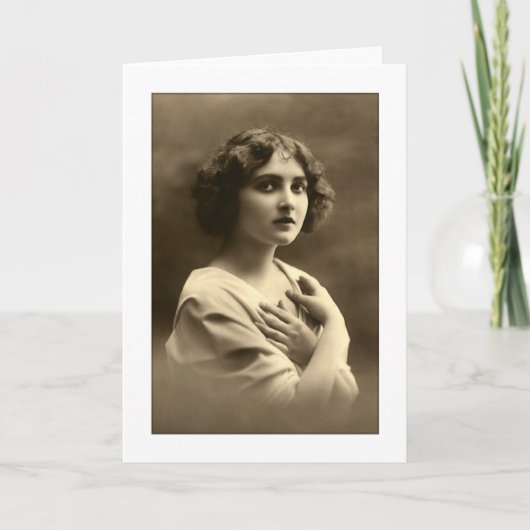 Victorian woman arms crossed kaart (Voorkant)