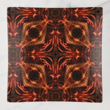 La croix et les diamants flamboyants ajustent le