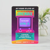 Video game Birthday Uitnodiging, Retro Arcade Kaart (Staand voorkant)