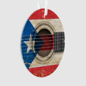 Vieille guitare acoustique avec le drapeau de (devant)