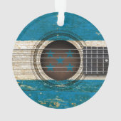 Vieille guitare acoustique avec le drapeau du (dos)