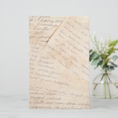 Vieille papeterie de recettes de famille (Debout devant)