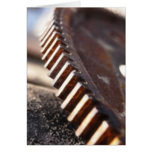 Vieille roue rouillée de dent