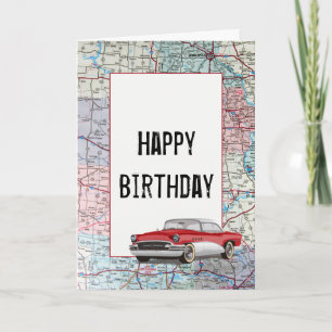 Vieille voiture sur la carte routière Anniversaire