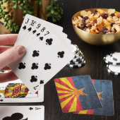 Vieilles cartes de jeu en bois de drapeau de (In Situ)